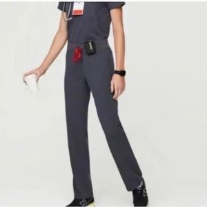 Figs Limited Edition Petite Charcoal Livingston Basic Scrub Pants